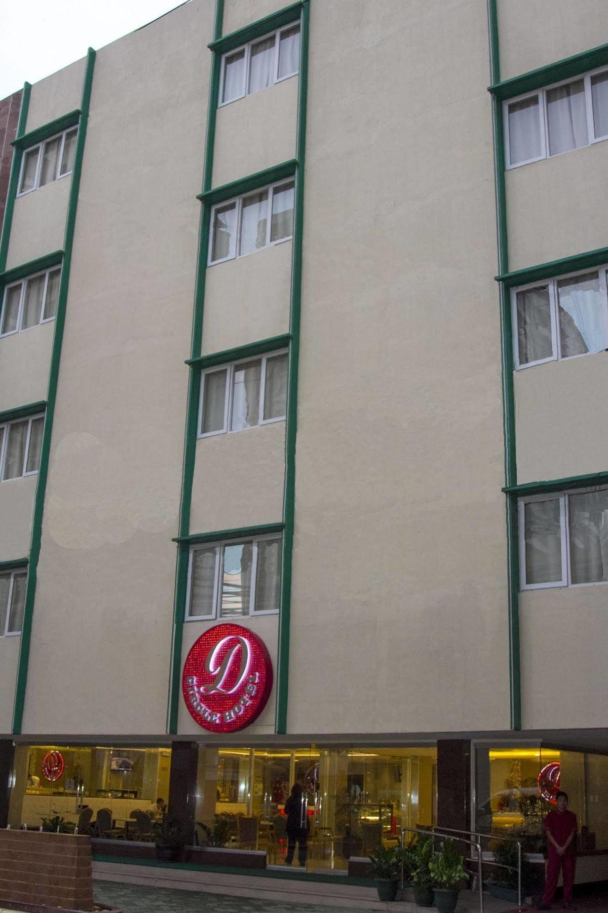 D Circle Hotel Манила Экстерьер фото