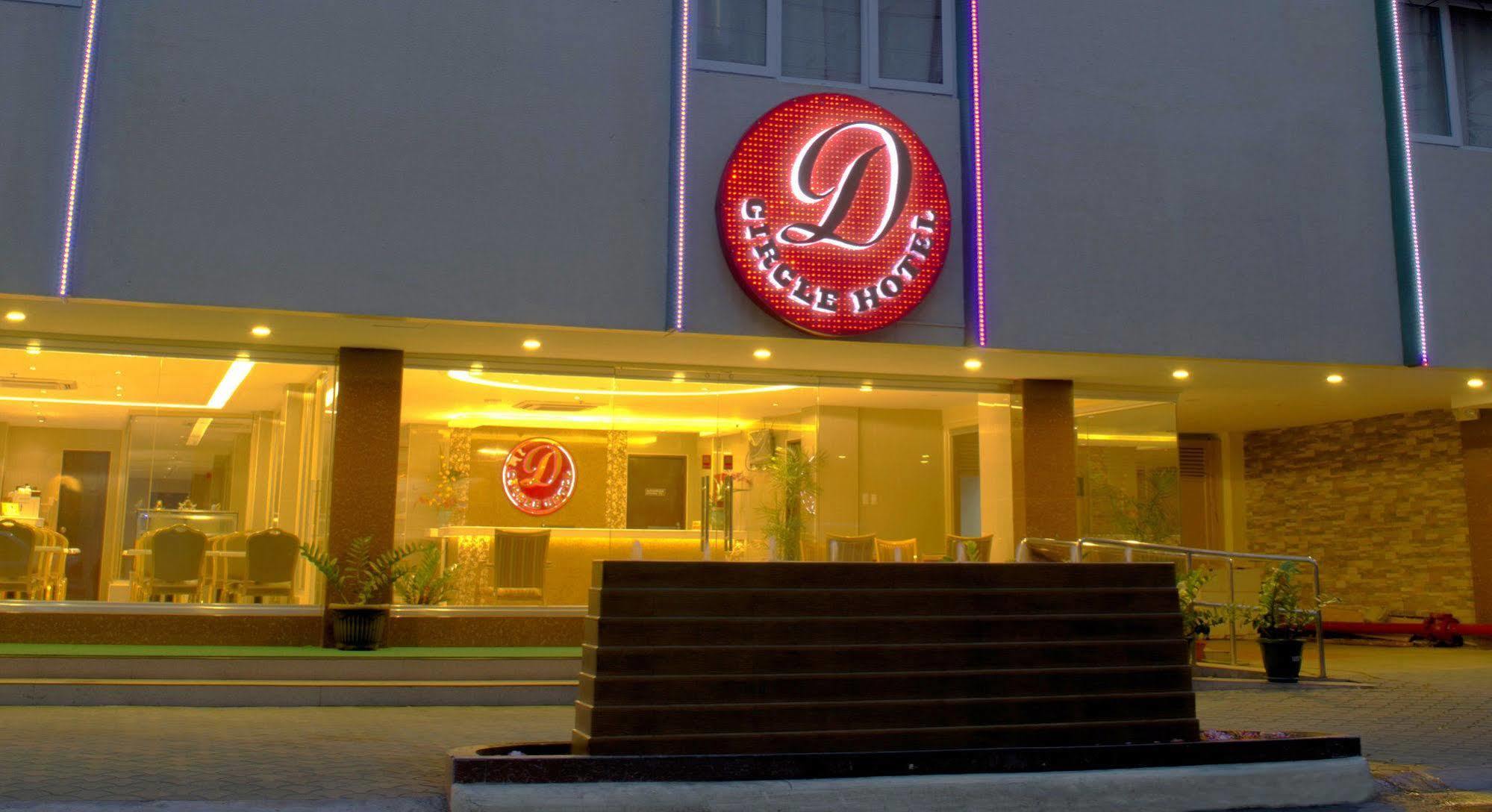 D Circle Hotel Манила Экстерьер фото